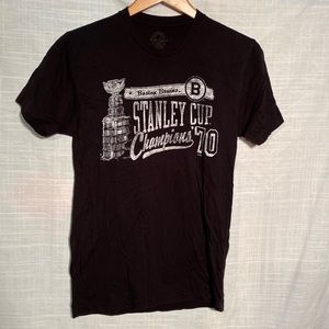 Boston Bruins t shirt